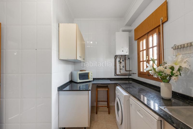 Foto 8df16912-faeb-4fe0-af96-bf9455eedc43. Casa amb piscina a Almoradí