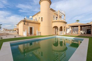 Haus in Almoradí