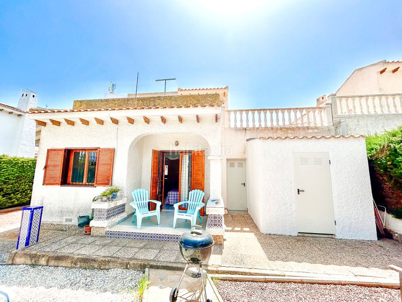 Foto 0f6ad378-8430-4a48-a1f8-6b4fa5302d23. Casa amb aparcament a La Zenia Orihuela