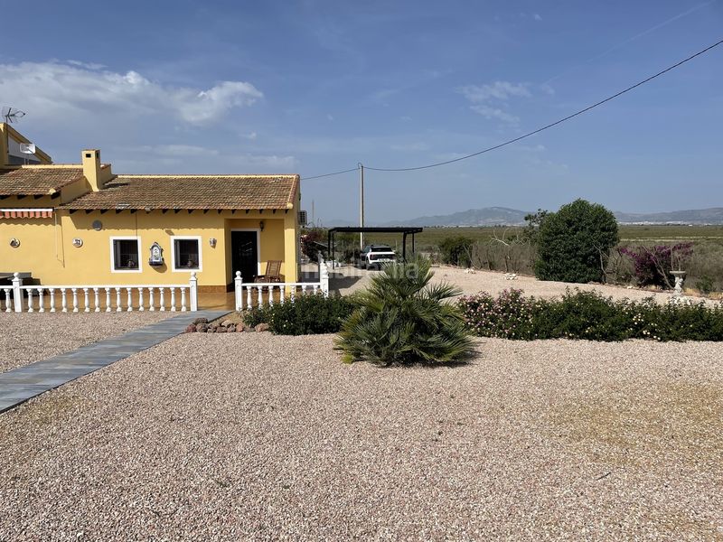 Foto 5ab68a24-9b52-43e1-a800-1d1580aea9b2. Casa amb piscina a Totana