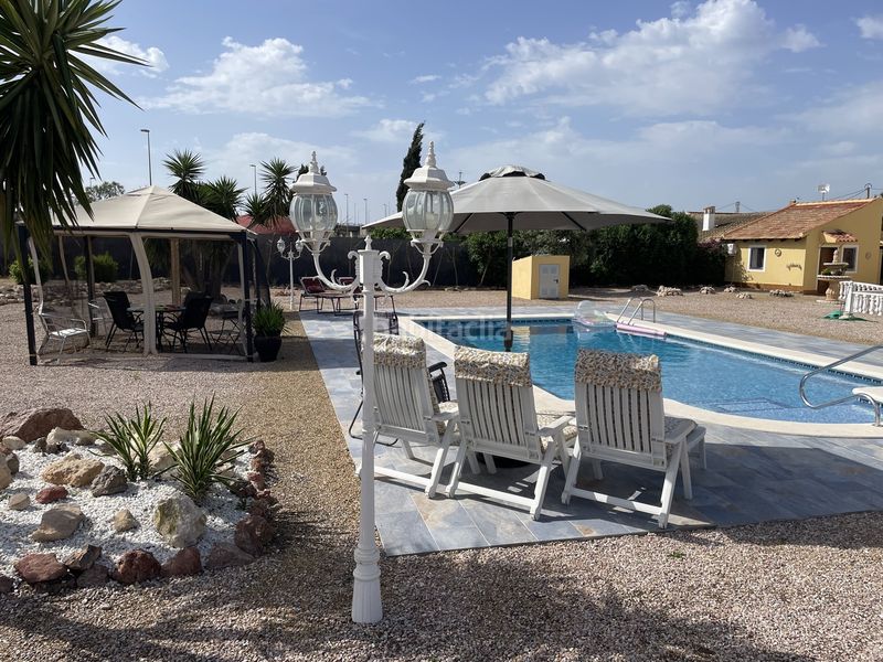 Foto a00dba80-254e-4353-8fee-1e0a3fb1881a. Casa amb piscina a Totana