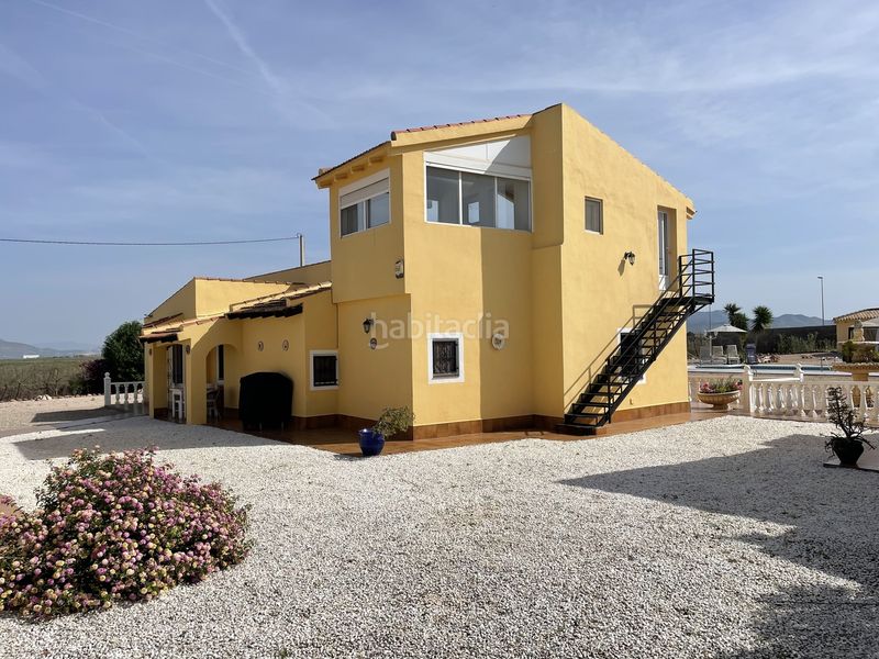 Foto ffe8851e-6aab-4139-b06a-193646ec5a29. Casa amb piscina a Totana