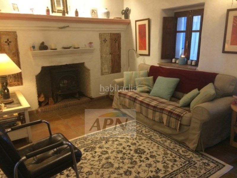 Foto 43fc2316-c84a-4f96-a2b5-ab8412e1498e. Masia a Álora