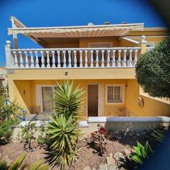 Semi detached house in Benijófar