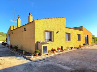 Casale in Yecla