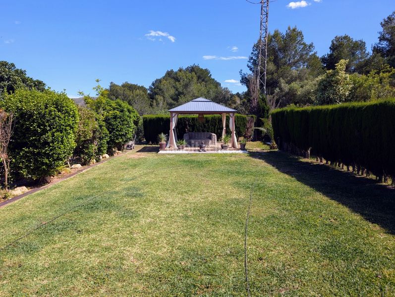 Foto 5c22876a-2969-490e-ae6a-b91c6d58c52b. Casa amb aparcament a Partida Comunes-Adsubia Xàbia