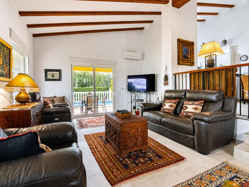 Foto d8e17157-7833-4eee-862f-1d330a2fc551. Casa amb xemeneia a La Xara-La Sella Dénia