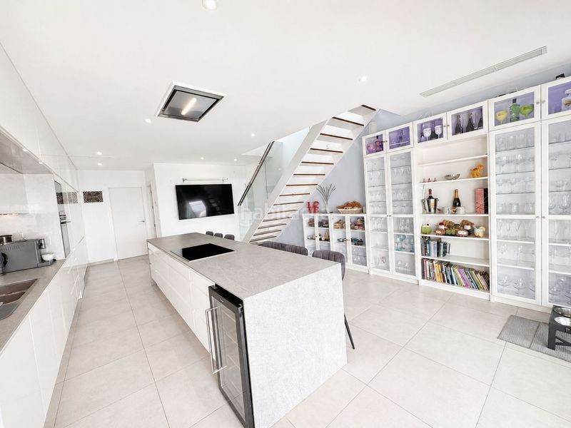 Foto a2627a55-51d8-4cda-95c9-4236539164fb. Casa amb aparcament a Benijófar