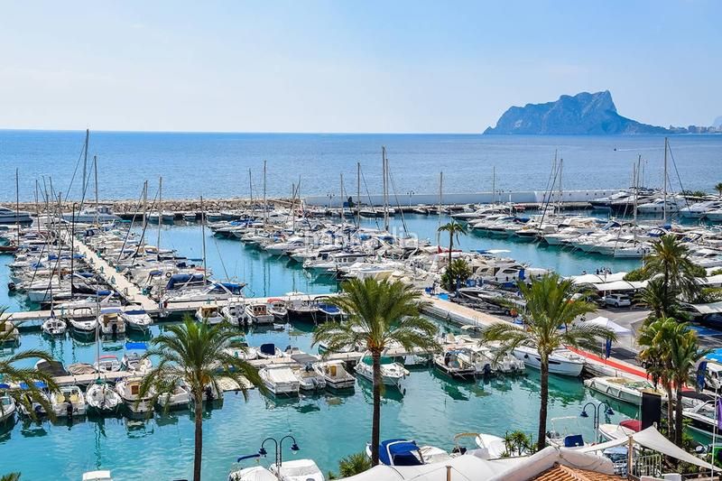 Foto bfc7184c-e754-4ea6-9a65-1fdfd8e0f436. Casa a Casco Urbano Moraira