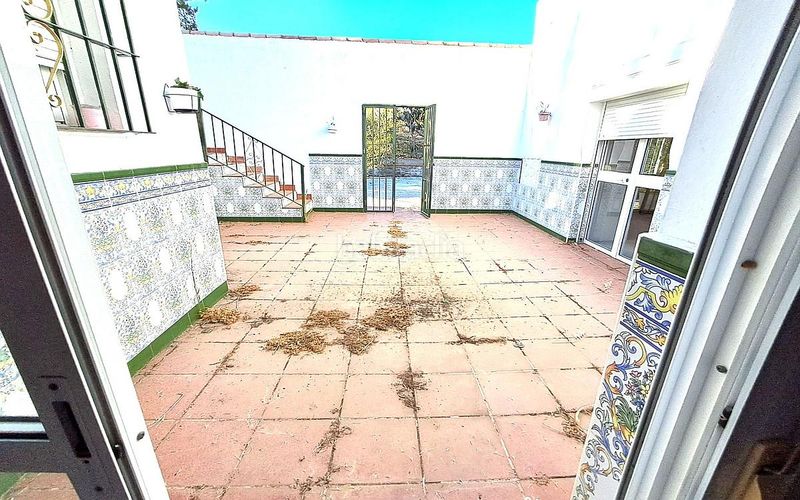 Foto 578e9394-c96c-40bc-91f2-4ed2cd1c44fb. Casa amb piscina a Centro Estepona