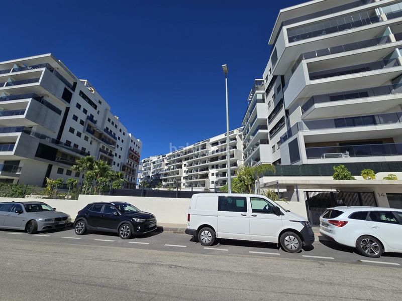 Foto c63c58d9-de31-43b9-8cf9-c161f27aa7af. Àtic a Campoamor Orihuela