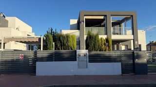 Casa adossada a Aguas Nuevas