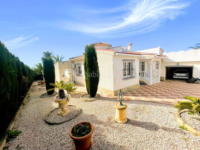 Foto 75ee838e-87a2-41ab-b9e4-97836497b621. Casa amb aparcament piscina a Centro de la Ciudad Quesada Rojales