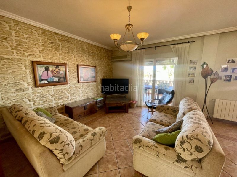 Foto 21a8a3c1-5834-4a13-86a6-66fe946ef20a. Casa amb aparcament a Pueblo Lucero Rojales