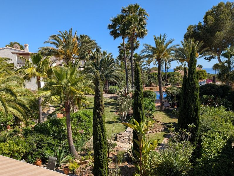 Foto 38a0ca28-a79a-43d1-8ceb-11e2ca6dd4f4. Casa amb aparcament a Moravit-Cap Blanc Moraira