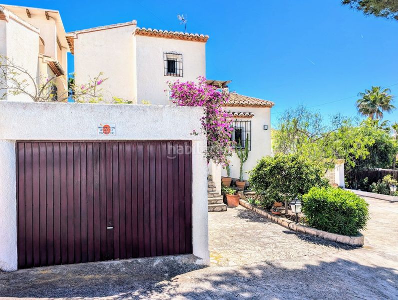 Foto befecb6c-6e45-4e15-b7c1-39c9da831987. Casa amb aparcament a Moravit-Cap Blanc Moraira