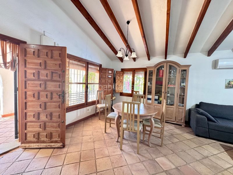 Foto 9a58a73a-4b15-487b-96b8-2b71322bfa75. Casa amb aparcament a Cabo Roig Orihuela