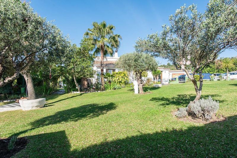 Foto 25df8f50-7a2a-4d5c-85e8-3386df858d5f. Casa a Centro Estepona