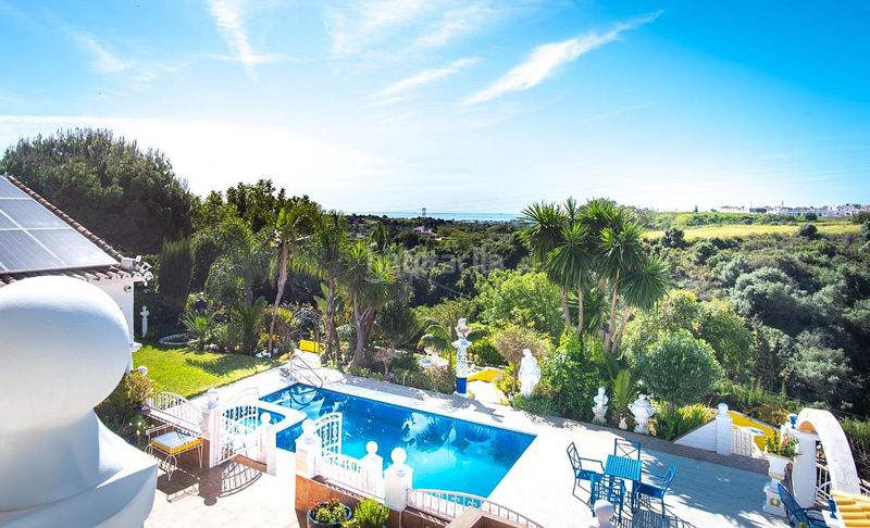 Foto 5abd709a-90a0-4549-ad17-04eebd2f84bf. Casa a Centro Estepona