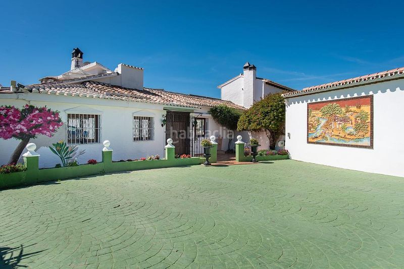 Foto b650e433-198b-485d-8eba-4a763c5dc0bf. Casa a Centro Estepona