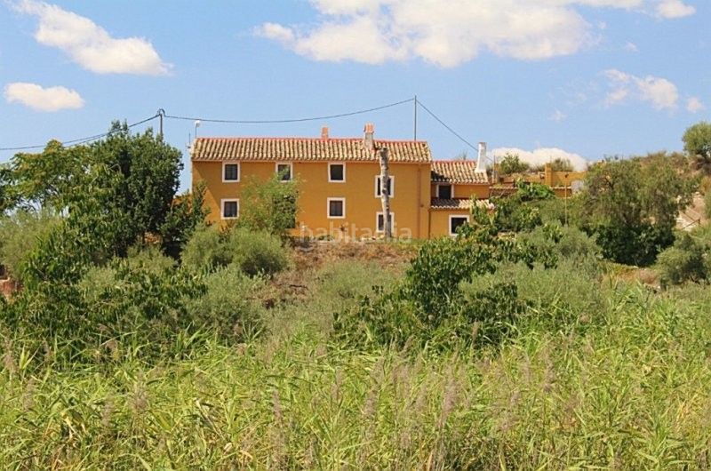 Foto 3cfb8d43-de14-451d-8fef-52ac6a90d426. Masia a Cehegín