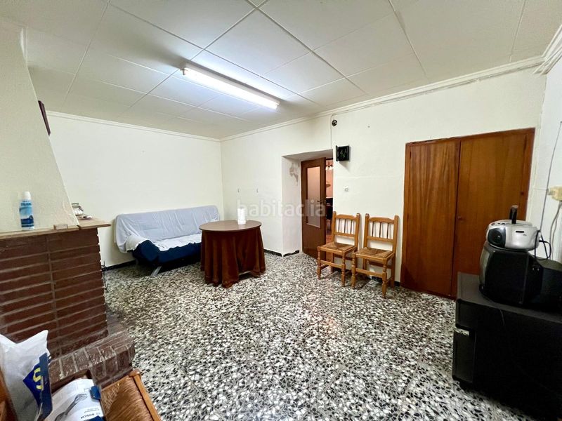 Foto 0d319ff4-faed-4ffd-9761-3516e9d0ac9a. Masia amb aparcament a Monòver