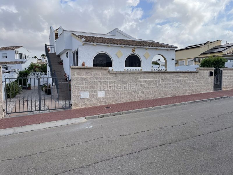 Foto e5ac1192-9b7d-4737-b9d2-8e0aa460d1e3. Casa amb aparcament piscina a Mazarrón casco urbano Mazarrón
