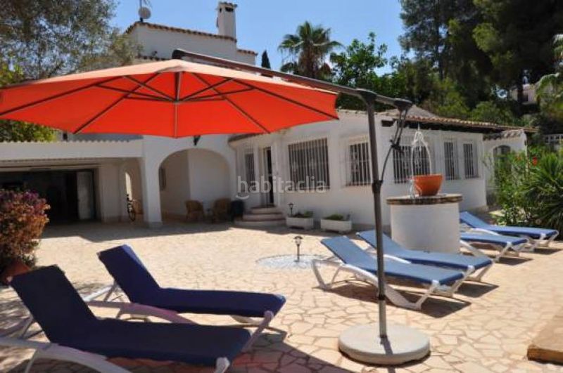 Foto 4cea8d07-0e79-49c9-842a-b1c03383c852. Casa a Casco Urbano Moraira