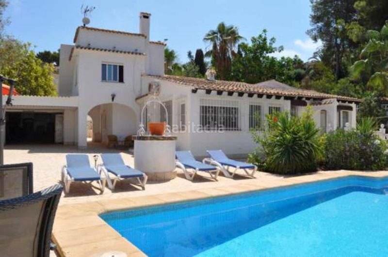 Foto fa9e1010-61ce-46fc-8511-51d94707885c. Casa a Casco Urbano Moraira
