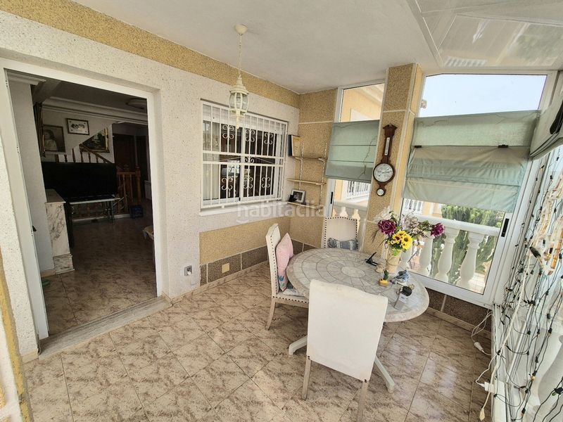 Foto 9dcd5bd2-efe9-4c47-b002-4a8e4bd3d480. Casa amb aparcament a Los Balcones y los Altos Orihuela