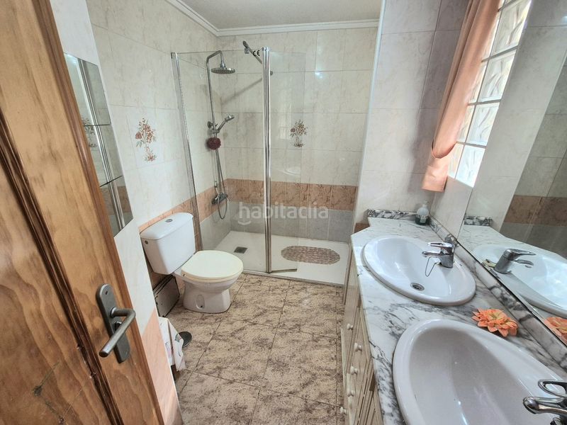 Foto baf45a82-3d47-4997-8154-8d35bf005c20. Casa amb aparcament a Los Balcones y los Altos Orihuela