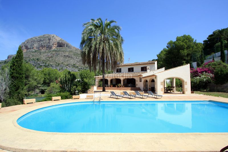 Foto 7f991902-d178-4413-9096-a92e5dca2b37. Casa a Montgó - Ermita Xàbia