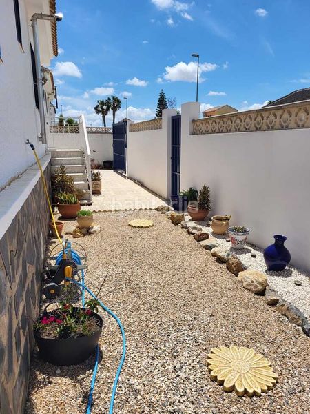 Foto 9aa47055-6589-4b27-ab3d-dd417bd2e7d2. Casa amb piscina a Mazarrón casco urbano Mazarrón