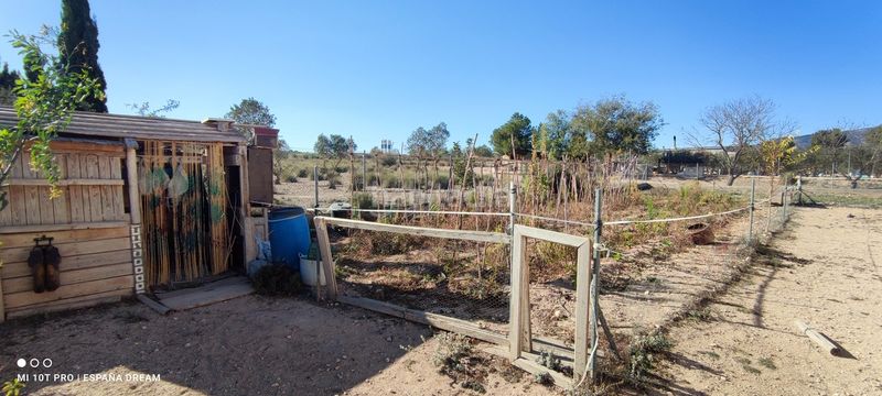 Foto 05793d4f-f8ab-4e0b-b231-f1087ca62ea3. Casa amb aparcament a Caudete