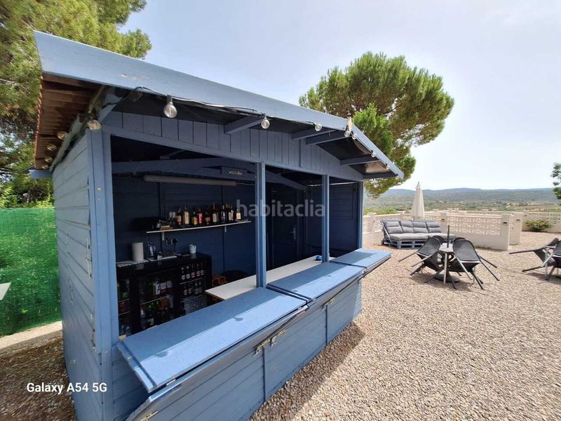 Foto e887f01d-b05b-4036-b720-1502f6a1ffe2. Local comercial a Ayora