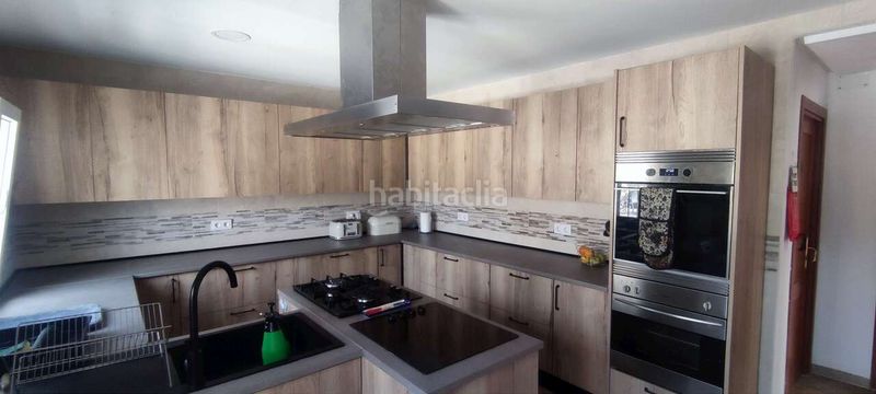 Foto f000a1e6-14fb-4979-9bbf-339312a0de71. Local comercial a Ayora