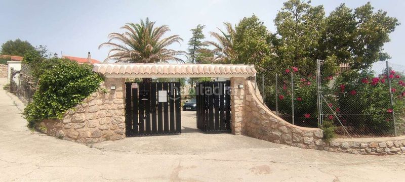 Foto f20e11f8-3e07-494b-a3e9-a6fc90bac033. Local comercial a Ayora