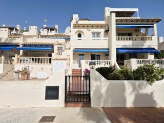Casa adossada a Lomas de Campoamor - Las Ramblas