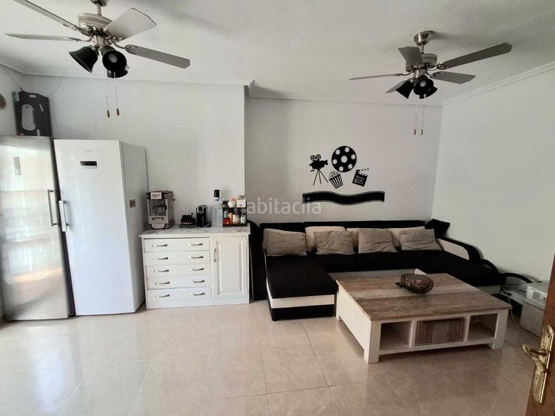 Foto 0b2a43bd-e05e-4620-a269-de8ba9ceda8c. Casa a Benijófar