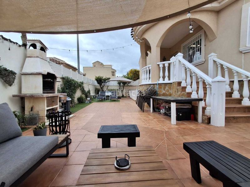 Foto 6a6613c7-941a-42a0-8043-bef105816818. Casa a Benijófar
