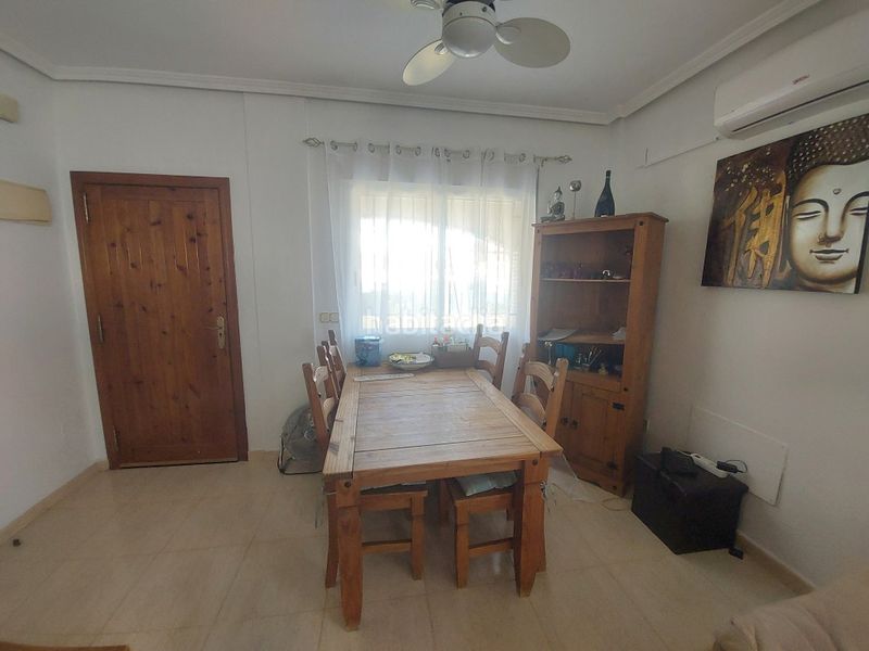 Foto 0d190400-1562-4600-baa9-ad904f47eedb. Casa amb piscina a Benimantell