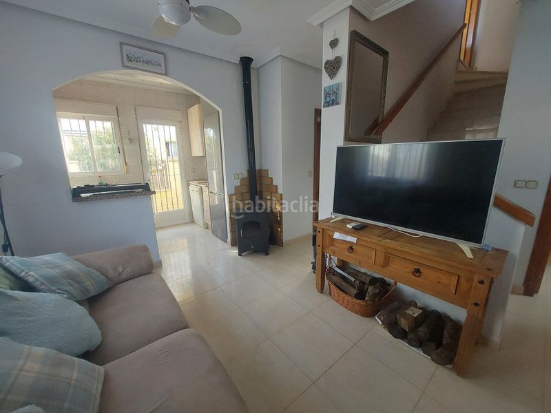 Foto 67e7c71c-c7fb-472a-b76b-00a8457a4287. Casa amb piscina a Benimantell