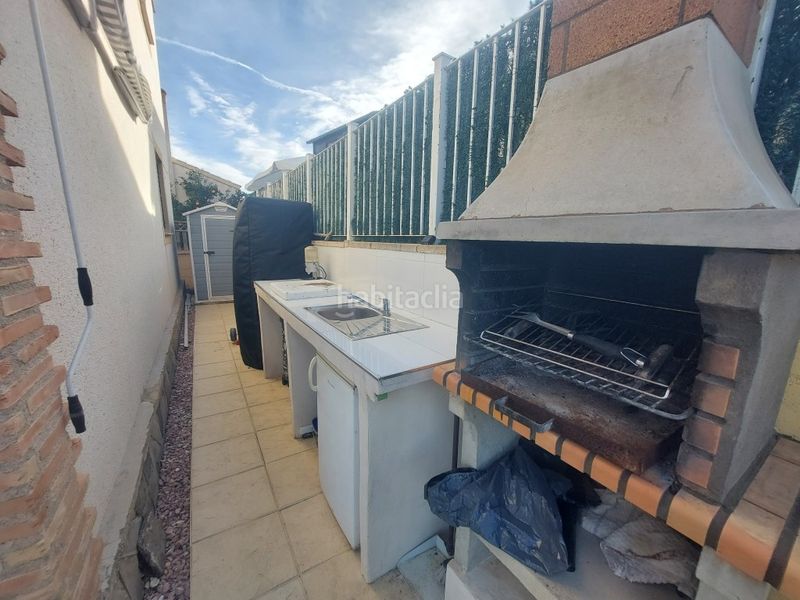 Foto 688f9b36-0375-4c88-84f1-9e75d34c18f5. Casa amb piscina a Benimantell