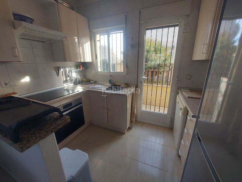 Foto 89298be2-c2f0-4f95-a593-3d61ebee53fc. Casa amb piscina a Benimantell