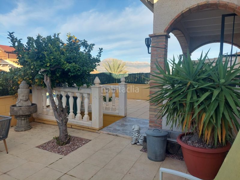 Foto 8de6b268-7f09-4ac4-9ded-e355aa0d1552. Casa amb piscina a Benimantell