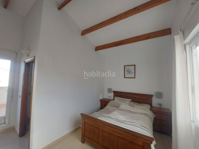 Foto a3486861-e528-4084-8743-a88989fa4ab9. Casa amb piscina a Benimantell