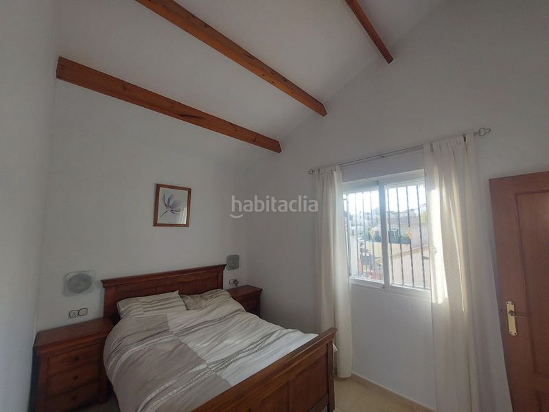 Foto cc12ed4c-81c2-40ba-9bdb-f443c8a9b450. Casa amb piscina a Benimantell