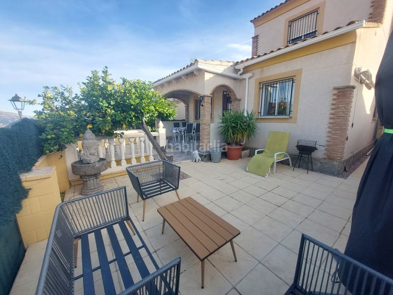 Foto f59b991e-bade-4b20-b68c-d36b64ffd3ea. Casa amb piscina a Benimantell