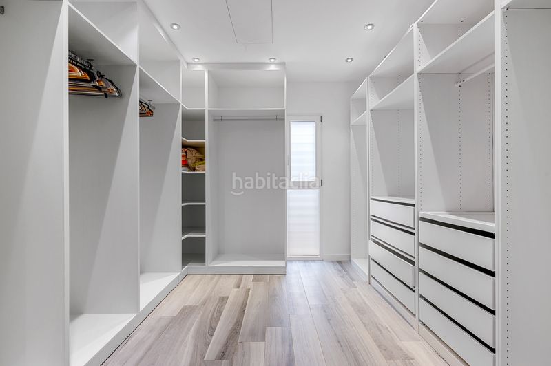 Foto b86a6746-d135-4471-9727-d61bf56b693c. Casa amb piscina a Almoradí