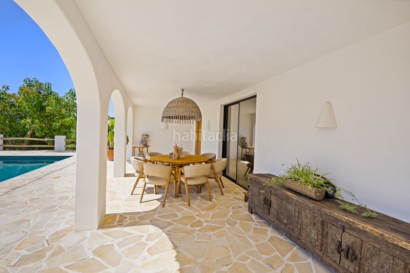 Foto c9f561c9-f96a-43eb-acc5-7c1d51aa11a3. Casa a Oliva pueblo Oliva